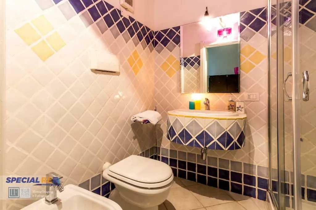 Monolocale Stampace Apartment Cagliari Bagian luar foto
